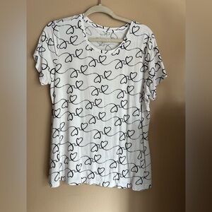 APT. 9 PXL – White Heart‑Line Short‑Sleeve Tee